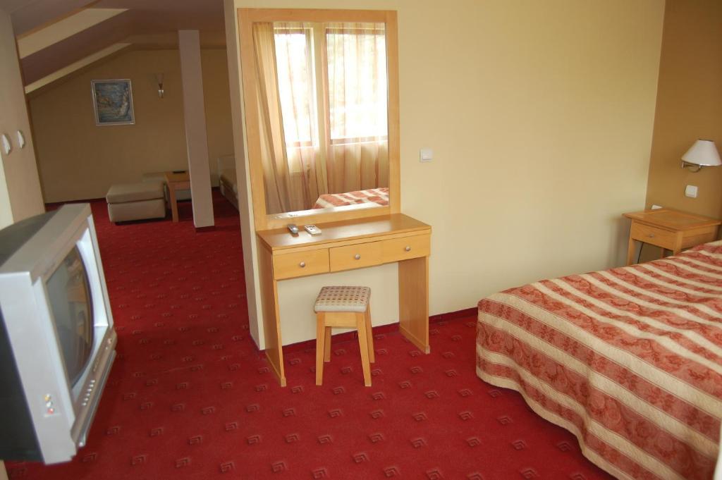 Complex Brashlyan Hotel Tryavna Room photo